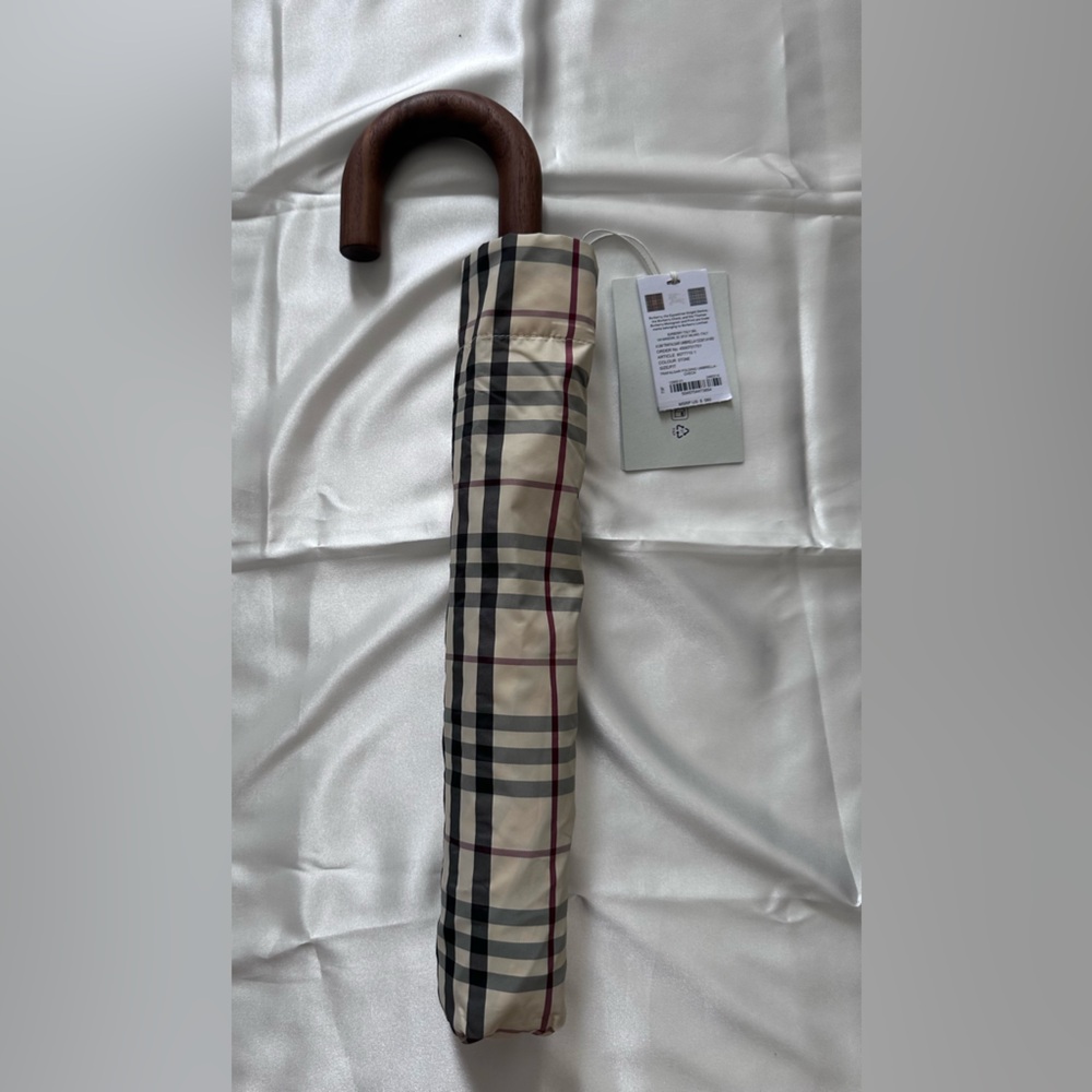 BURBERRY CHECK FOLDING UMBRELLA - Picture 4 of 7